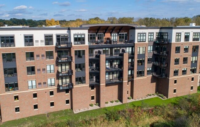 2 beds, 2 baths, 1,365 sqft, $3,095, Unit 340