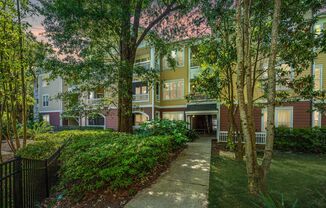 1 bed, 1 bath, $2,100