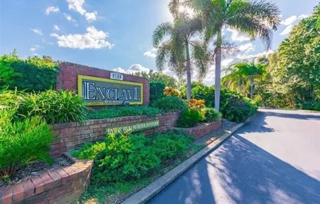 Beautiful 2 bedroom, 2 bathroom condo!