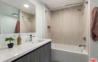 2 beds, 2 baths, 1,104 sqft, $3,695, Unit 426