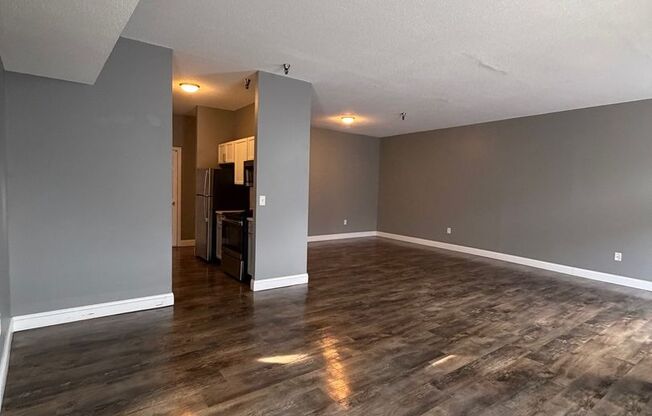 2 beds, 1.5 baths, 1,345 sqft, $2,165, Unit 112