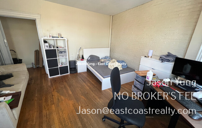 368 Riverway