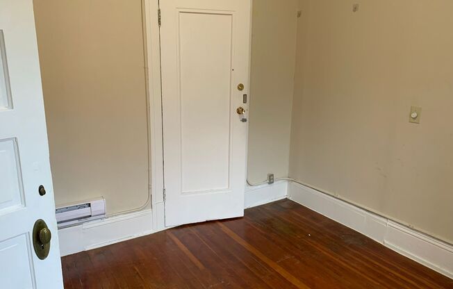 Studio, 1 bath, 150 sqft, $775, Unit 505