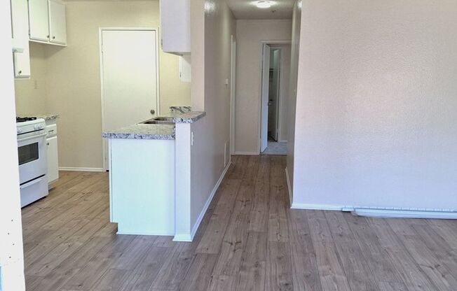 240-244-248 MONTE VISTA