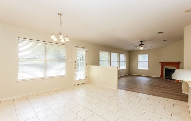 Amazing home ready to move in!