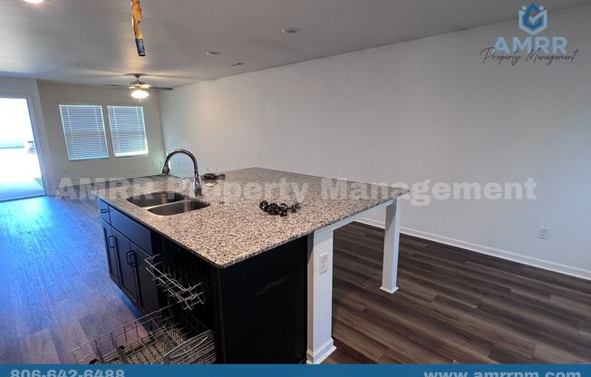 3 beds, 2 baths, $1,599