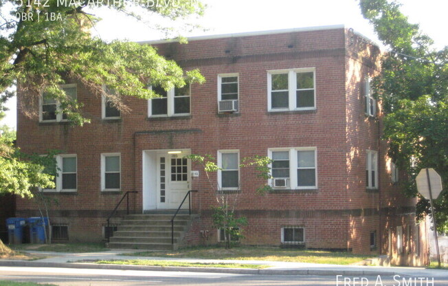 5142 MacArthur Blvd, NW