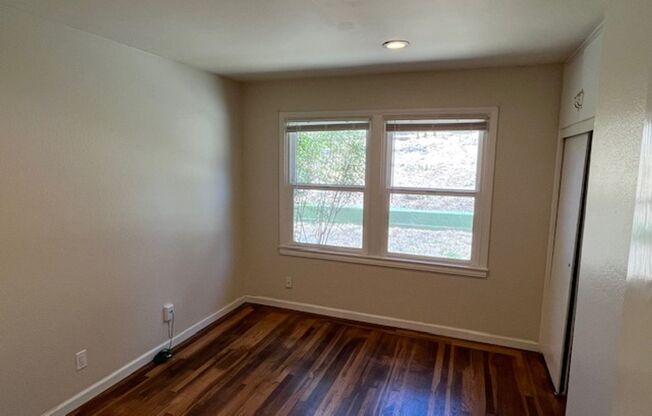 3 beds, 1 bath, $2,995