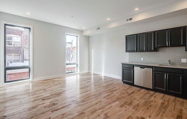 Studio, 1 bath, 468 sqft, $1,529, Unit 308