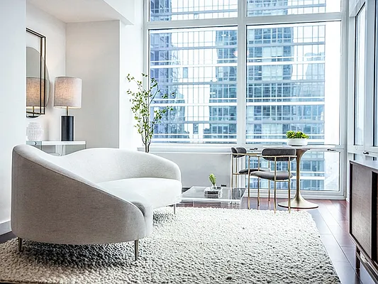 600 West 42nd St.