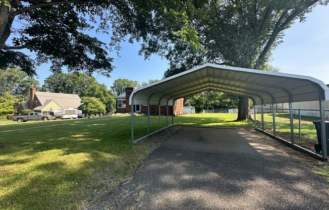 One Level Brick House Near University of Lynchburg