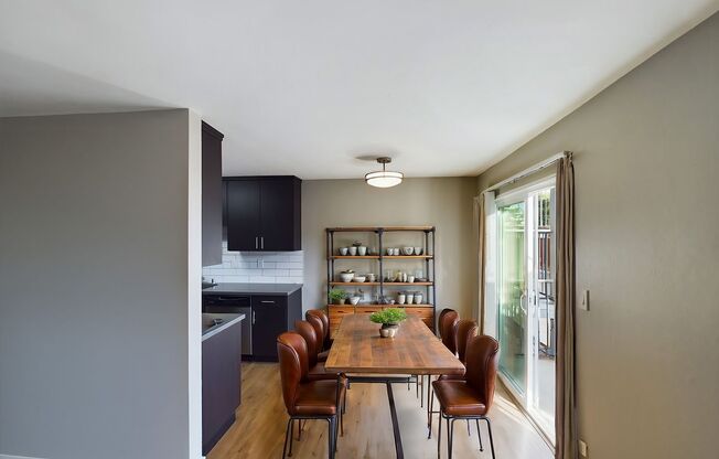 4018 Alabama Street - 2 Bedroom x 1bath - **** 1 month free with 14-month lease.