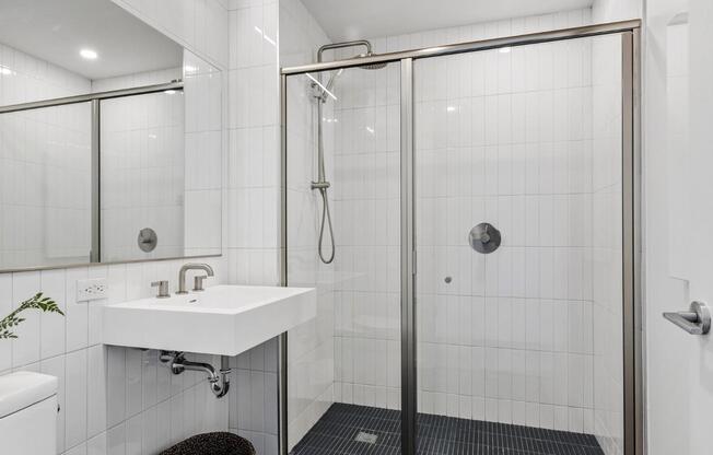 2 beds, 2 baths, $6,500, Unit PH118