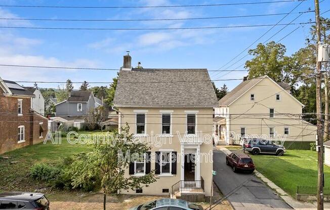 122 E GOEPP ST
