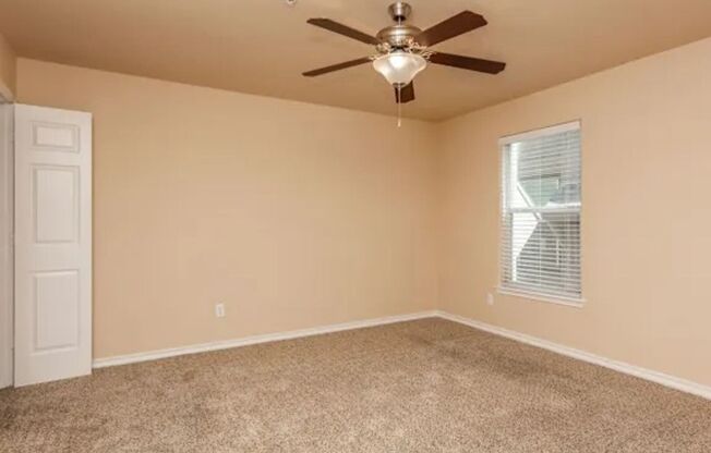 1 bed, 1 bath, 563 sqft, $854, Unit 0169