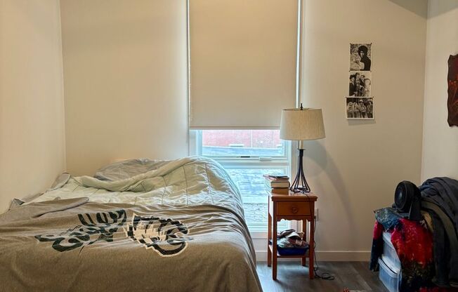 1 bed, 1 bath, $1,450, Unit 205