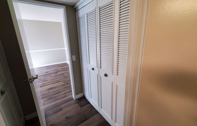 Studio, 1 bath, 408 sqft, $1,900, Unit 141