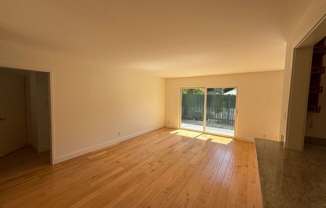 800 N Delaware Street - Woodlake Condos