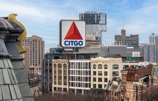 1 bed, 1 bath, 613 sqft, $4,300, Unit 809