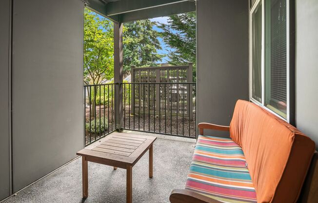 1 bed, 1 bath, 683 sqft, $1,275, Unit 111