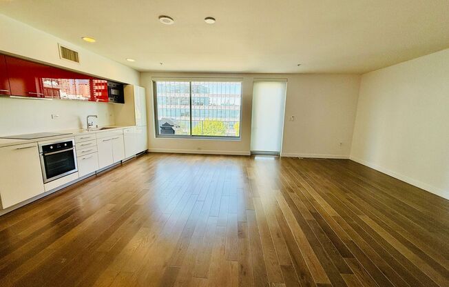 DTLA Penthouse Floor 1BD Condo w/Utilities Included & Resort-Style Amenities – Perfect Blend of Comfort & Convenience!