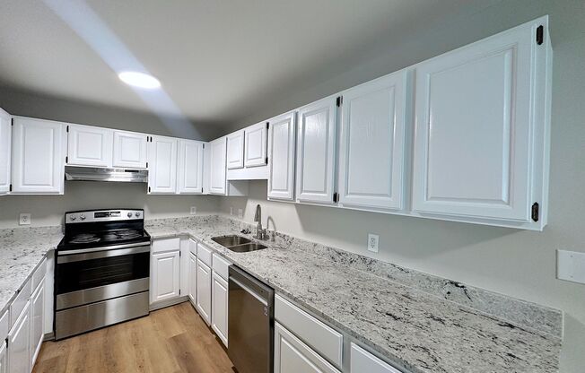 Recently Renovated Townhome in Raleigh!