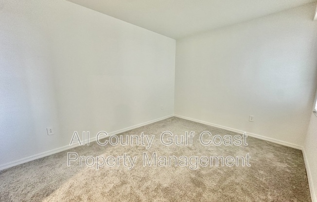 17565 OPAL SAND DR