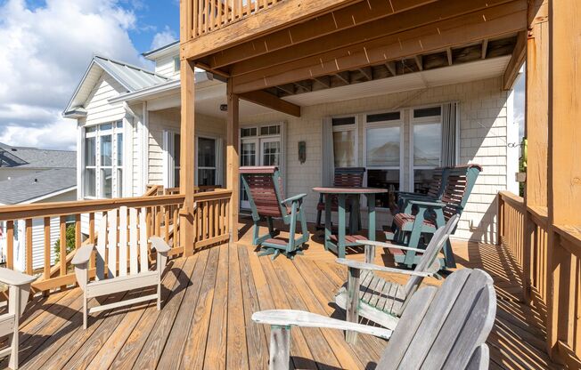 Gorgeous 4 Bedroom Beach House in Surf City!