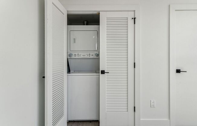 1 bed, 1 bath, 625 sqft, $1,425, Unit 201