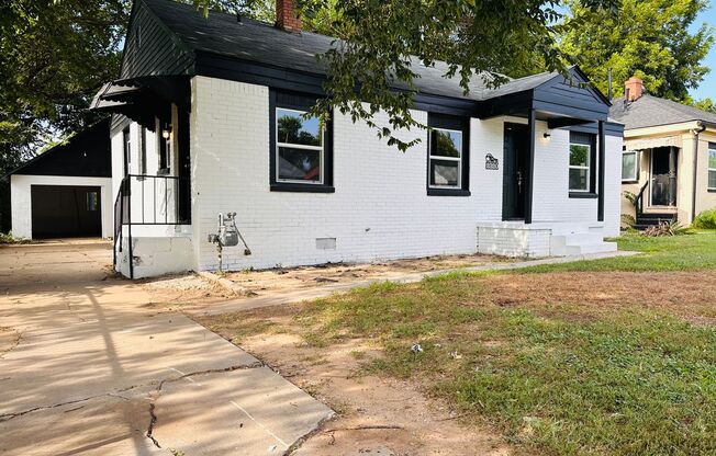 Charming 3 Bed home for lease!