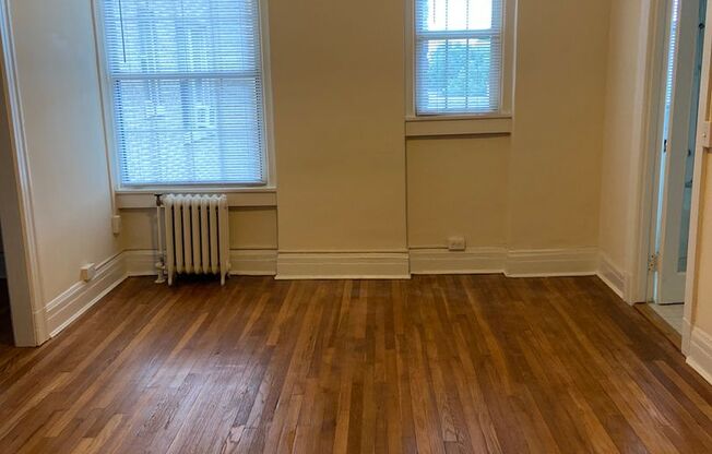 Studio, 1 bath, 275 sqft, $1,200, Unit 509