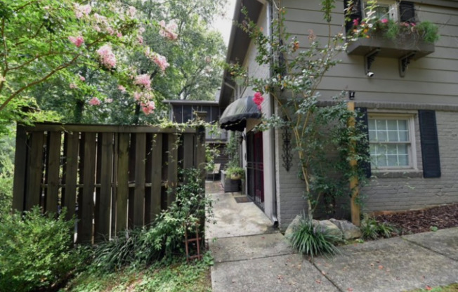 7001 PALERMO DR