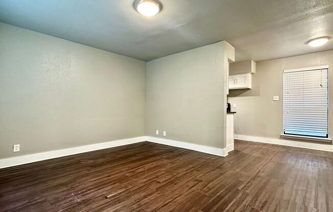 1 bed, 1 bath, 635 sqft, $999, Unit 206