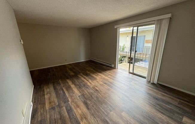 1 bed, 1 bath, $1,150, Unit 18