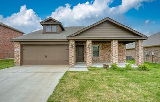 ****A Gorgeous 4 Bed and 2.5 Bath Property in Anna with Anna ISD schools****