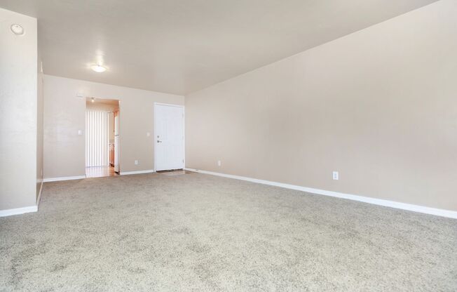 3 beds, 2 baths, 1,010 sqft, $1,360, Unit 151