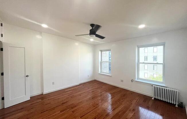 3 beds, 3 baths, 1,954 sqft, $7,000, Unit 2