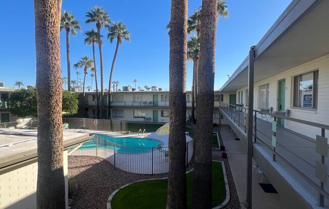 2 beds, 1 bath, $1,600, Unit Unit #23