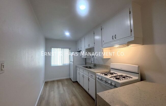 1615 Rose Ave.