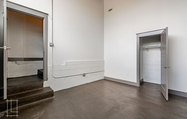 1 bed, 1 bath, $1,585, Unit 727 N. 4th St. Apt. 121