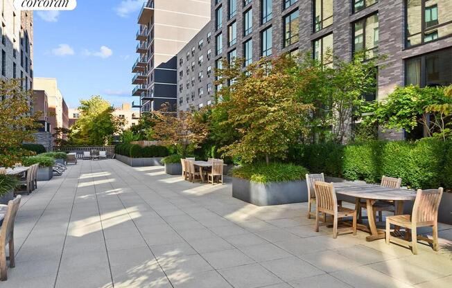 23 W 116 ST