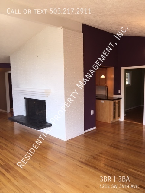 3 beds, 3 baths, 2,159 sqft, $3,495