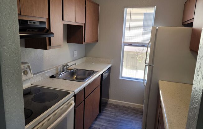 2 beds, 2 baths, 875 sqft, $1,050, Unit Unit 218