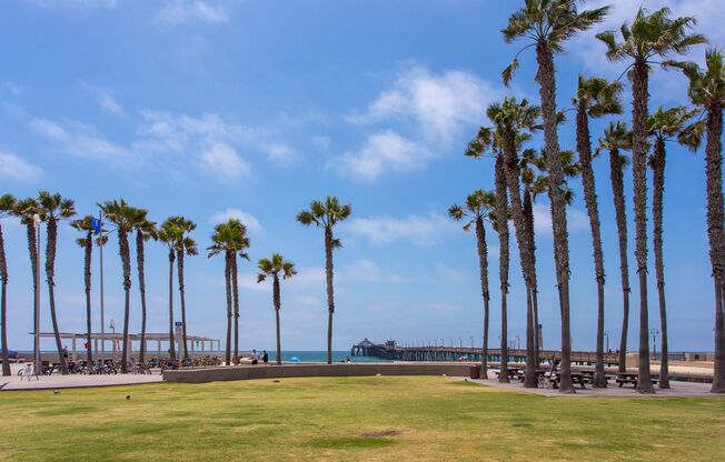 Pier View Apartments