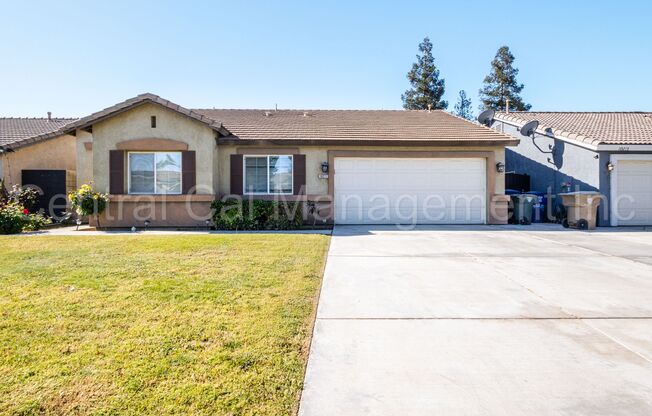 3 Bedroom/2 Bath Home with a Pool - $2395 Per Month!
