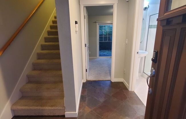 Modern Craftsman Living Between Ballard & Phinney Ridge