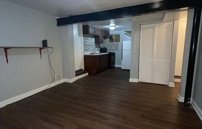 3001-09 W. 19th