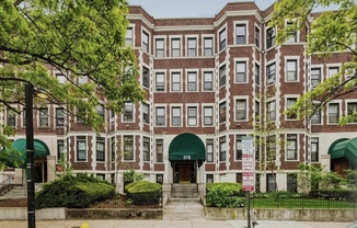380 RIVERWAY