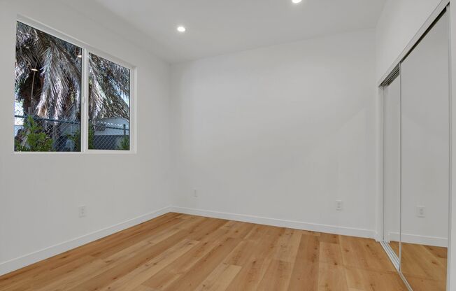 Two bedroom and one bath House in the heart of Winnetka