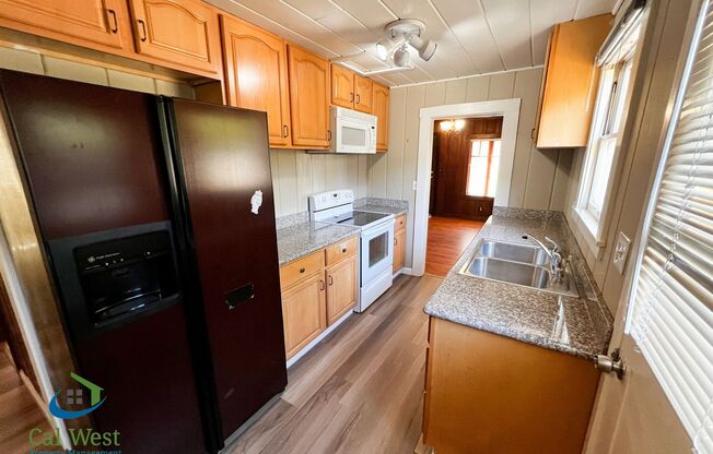 $3,695 - Beautiful 3 BD/1.5 BA Home in Old Almaden on Bertram Rd.